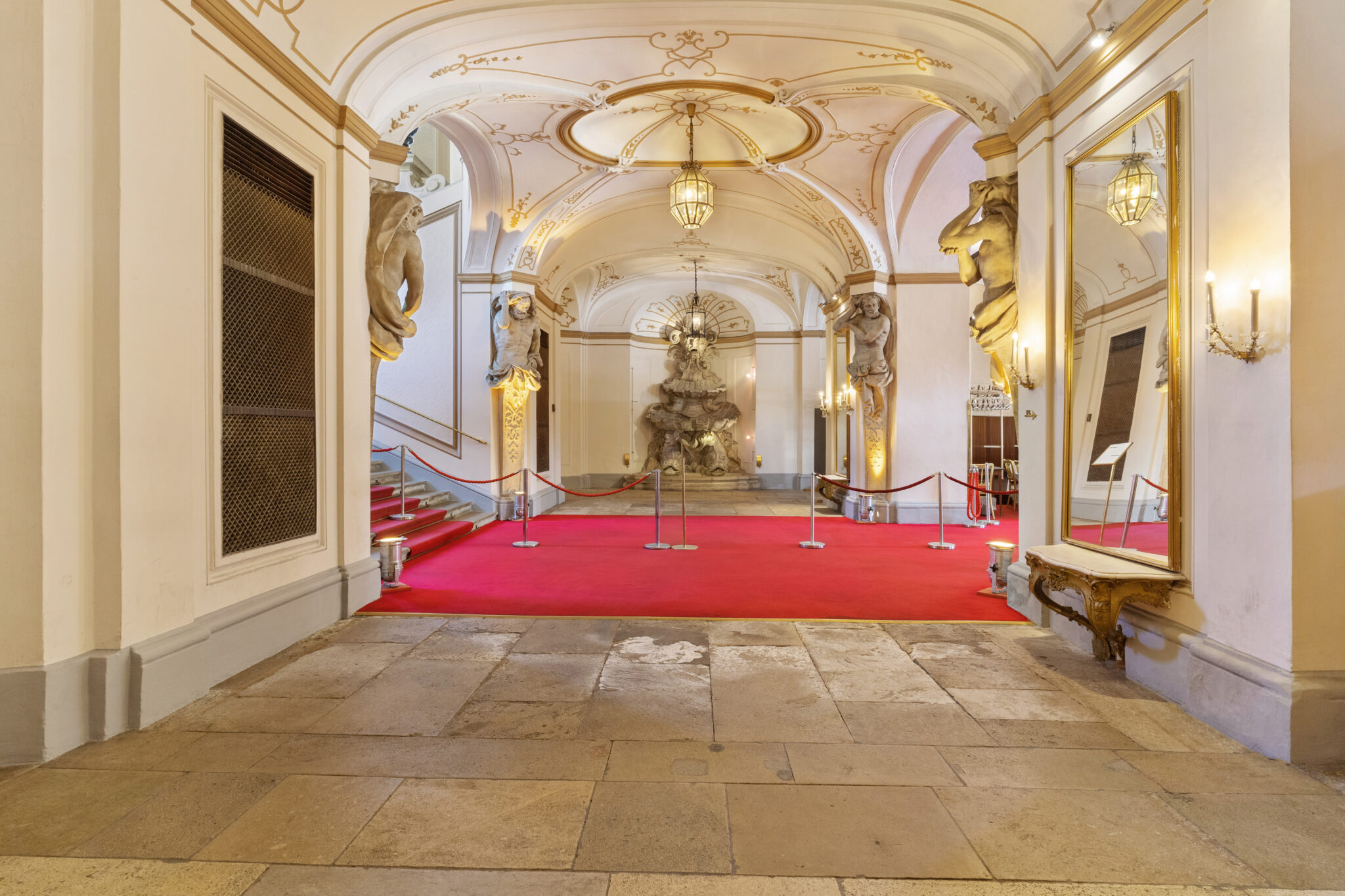 backbone_40595_038_HD